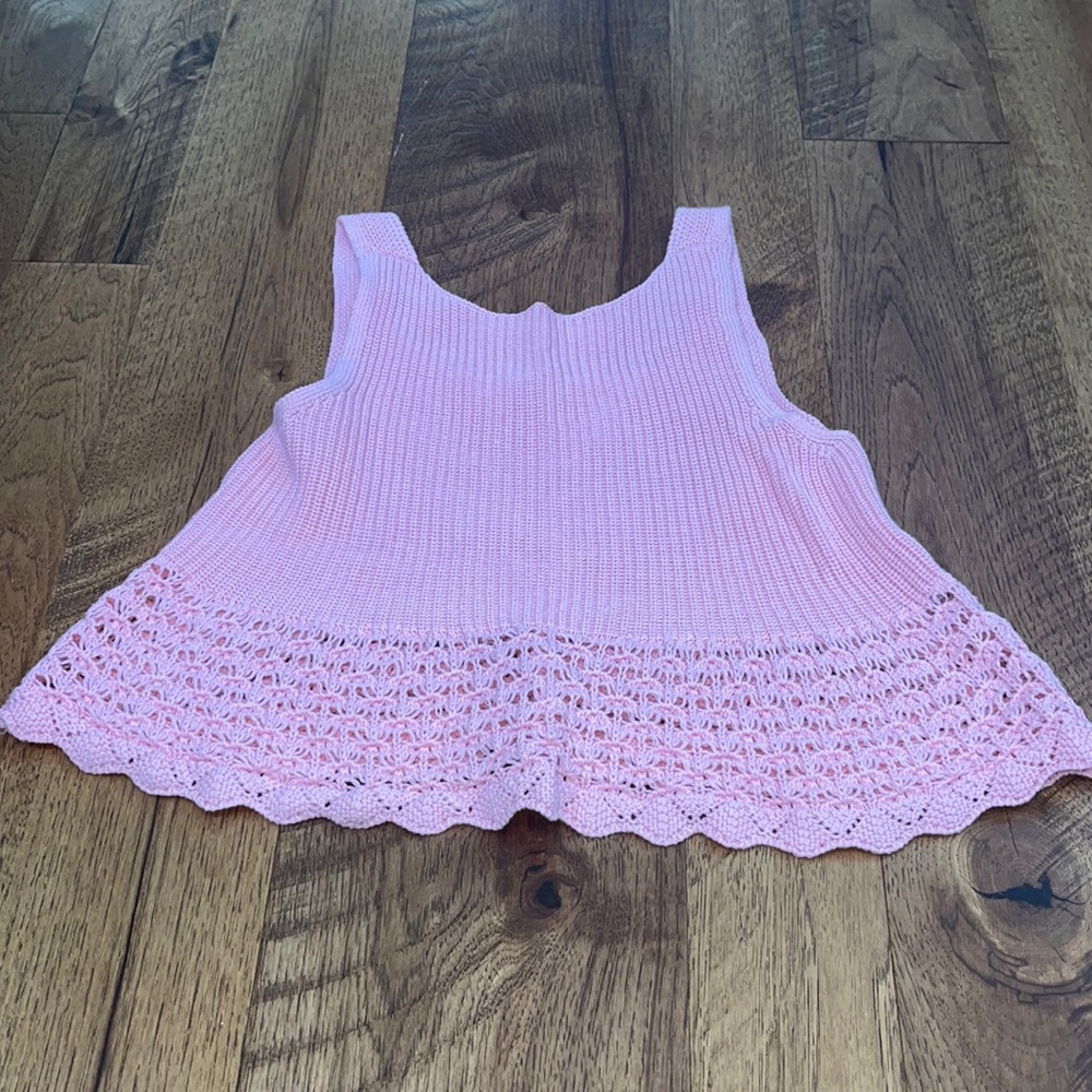525 Woman’s Pink Sweater Tank Size XS